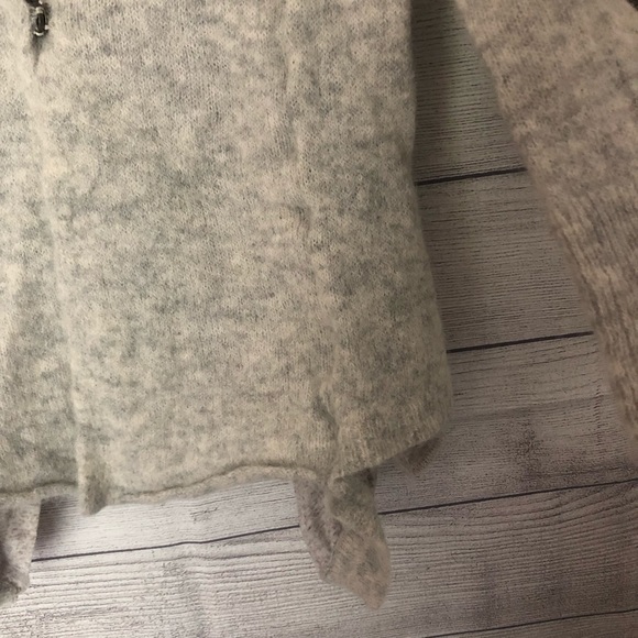 Anthro. Moth Light gray Hooded Sweater sz S ✨ - Picture 5 of 6